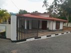 House for sale in Negombo Road Ja Ela Thudella Peaceful Environment