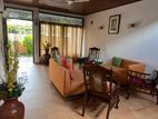 House for Sale in Nugegoda (C7-9390)