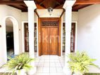 House for Sale in Nugegoda ( FILE NO 68E)