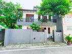 House for Sale in Nugegoda - Gamsaba Junction