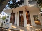 House for Sale in Pelawatte, Battaramulla