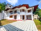 House for sale in Peradeniya (TPS2347)