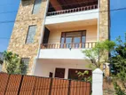 House for Sale in Rathmalana