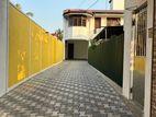 House for Sale in Thalapathpitiya Road, Nugegoda