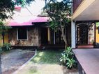 HOUSE FOR SALE IN THALAWATHUGODA - 1752/1