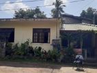HOUSE FOR SALE IN THALAWATHUGODA ( FILE NO 146A )