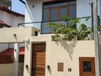 House for sale in Thalawathugoda