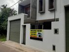 House for Sale in Thalawatugoda (C7-4084)