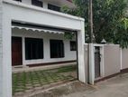 House for sale in Wattala Kerawalapitiya 100 m jun