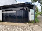 House for sale in Wellampitiya