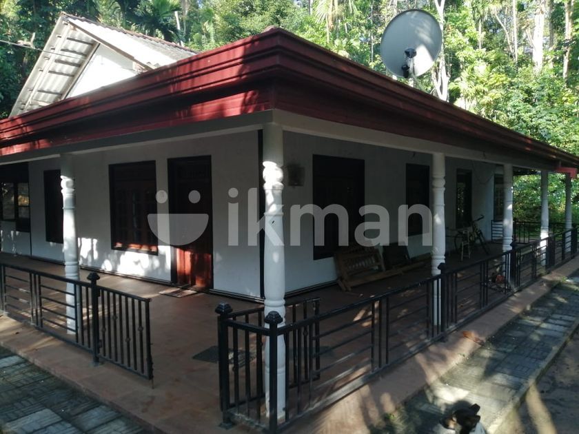 House for sale Kandy ikman