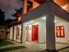 HOUSE FOR SALE: LUXURY MODERN RESIDENCE IN WELIGAMPITIYA