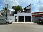 House for SALE Nawinna Maharagama - Bordering to Udahamulla Nugegoda