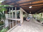 House for Sale – Spacious & Modern. in Battamulla