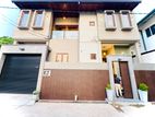 House for Sale – Thalawathugoda