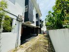 House For Sale under Condominium Deeds - Battaramulla