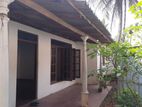 House for Sale-Werahera Boralesgamuwa