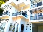 House From Peradeniya Kandy For Sale