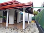 House in Athurugiriya Galwarusawa Road - For Sale