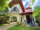 House in Calm Residential Area - Piliyandala Off Madapatha / Jamburaliya