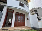 House in Dehiwala Pallidora Road for Rent only Bike Parking