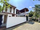 House in Malabe Rd Katukurunda Pannipitiya - With Furniture