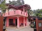 House in Padukka - Arukwatta පාදුක්ක අරුක්වත්ත ගනේගොඩ පෙදෙසේ