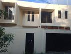 House Rent in Battaramulla ( Pelawatta )