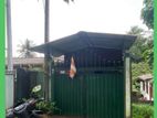 House sale delgoda kiribathgoda road mawaramandiya