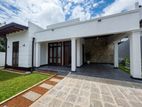 House Sale in Kahathuduwa