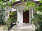 House Sale in Thalawathugoda (SP94)