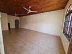 House upstairs Rent in Mountlavinia