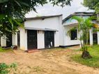 House with 15 Perches Land for Sale in Battakattara, Piliyandala