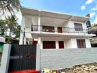 House with 4 apartments for sale in Mandandawela- Matale