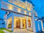 House with Big Roof Top for Sale Negombo