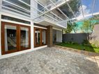 House with Land for Sale in Colombo 05