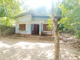 House with land for sale in Peradeniya