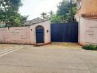 House with Land for Sale in Veluwana