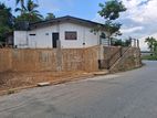 House with Land for Sale Nawalapitya