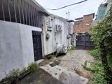 House with Shop for Sale in Colombo 15