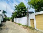 House with Studio Type Annex -Walking Distance to Parliament Rd, Kotte