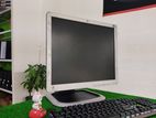 HP 17"Inch LED Sqaure Screen Monitor