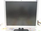 HP 19 inch LCD Monitor with VGA , Power Cables