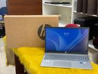 HP core 5 14Gen 8/512GB 15.6”FHD Display