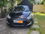 Hyundai Accent 2012
