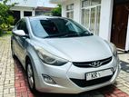 Hyundai Elantra Full Option 2011