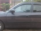 Hyundai Elantra 2001