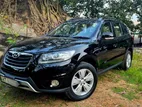 Hyundai Santa Fe 4WD 2012