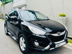 Hyundai Tucson Low millage 2011