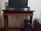 I5 GTX 650 1 GB PC with Computer Table